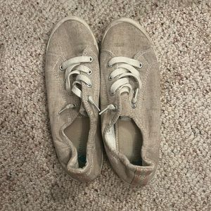 Used Madden girl Barby shoes size 8